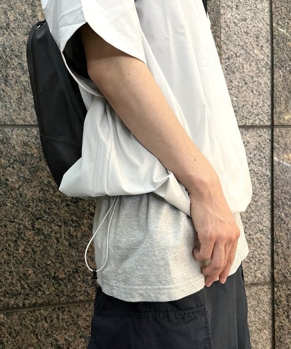 平柳 楓馬さんの「BEAMS WOMEN｜BEAMS / ルーズ ビーニー」を使ったコーディネート