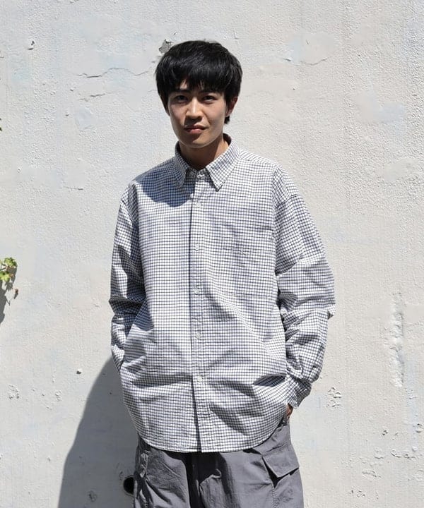 平柳 楓馬さんの「BEAMS WOMEN｜BEAMS / ビッグ 6ポケット カーゴパンツ」を使ったコーディネート