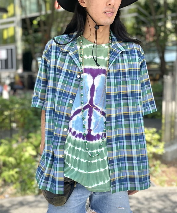 KOYO IKEDAさんの「BEAMS WOMEN｜BEAMS / ルーズフィット チェック オープンカラーシャツ」を使ったコーディネート