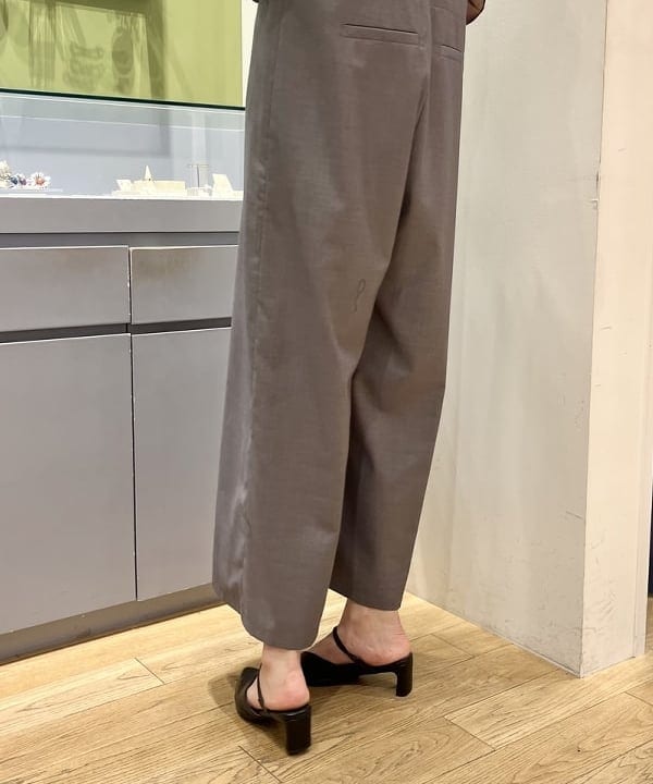 Yumenoさんの「BEAMS WOMEN｜Ray BEAMS / ライン ストーン バッグ」を使ったコーディネート
