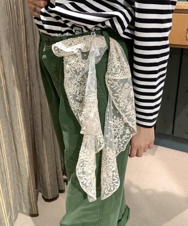 MATSUMOTO AMIさんの「BEAMS WOMEN｜MAGUBA &times; BEAMS BOY / 別注 CLOGS」を使ったコーディネート