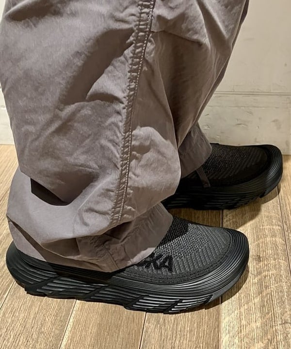 西村 光平さんの「BEAMS WOMEN｜BEAMS / ビッグ 6ポケット カーゴパンツ」を使ったコーディネート