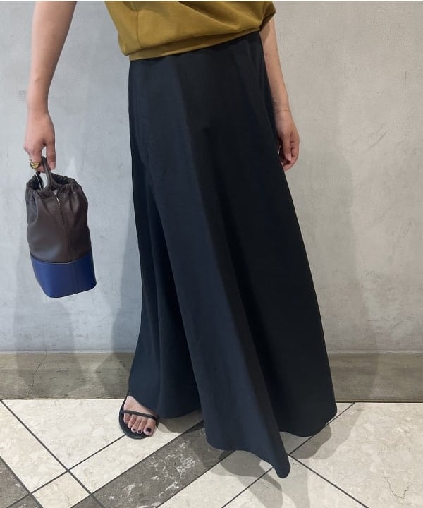 篠崎 香月さんの「BEAMS WOMEN｜」を使ったコーディネート