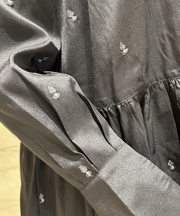 カワライさんの「BEAMS WOMEN｜Demi-Luxe BEAMS / ピンタック ダブルクロス パンツ」を使ったコーディネート