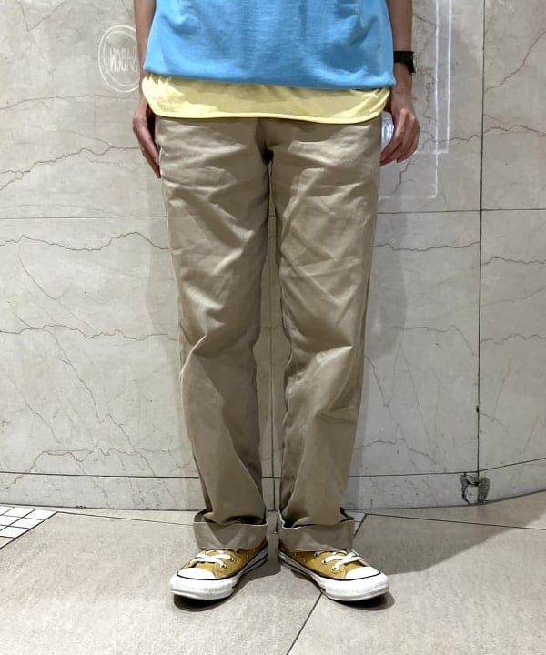 葵さんの「BEAMS WOMEN｜【別注】BUZZ RICKSON'S / チノパンツ」を使ったコーディネート