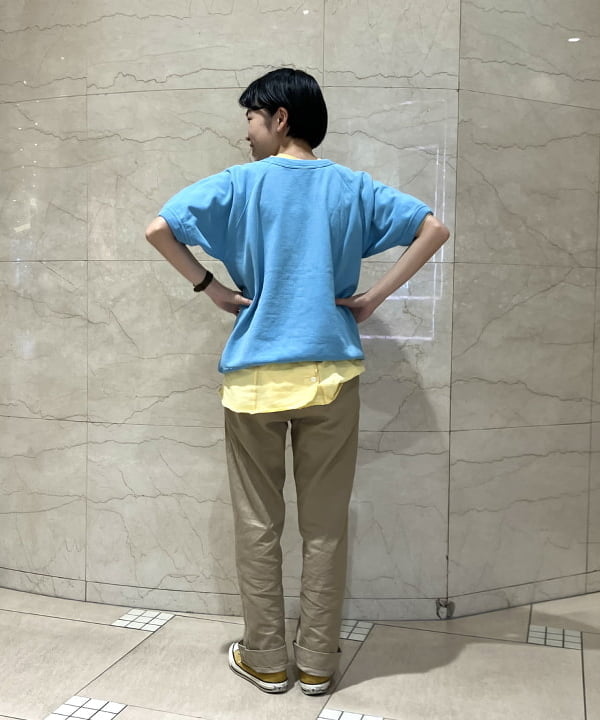 葵さんの「BEAMS WOMEN｜【別注】BUZZ RICKSON'S / チノパンツ」を使ったコーディネート