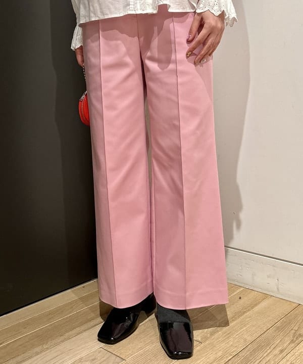 早川 萌子さんの「BEAMS WOMEN｜BEAMS BOY / マルチボーダー ベスト」を使ったコーディネート