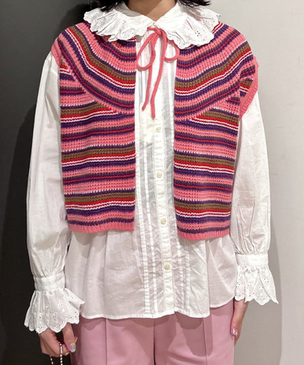 早川 萌子さんの「BEAMS WOMEN｜BEAMS BOY / マルチボーダー ベスト」を使ったコーディネート