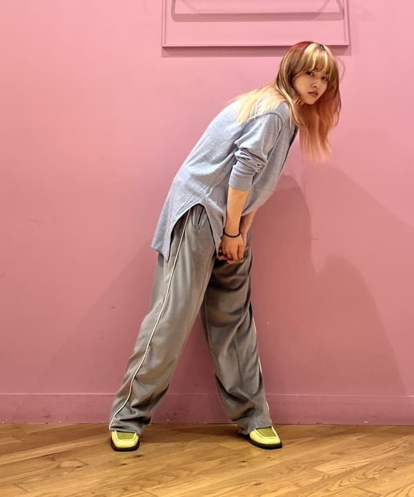 コスゲさんの「BEAMS WOMEN｜Ray BEAMS / ペニー ローファー ミュール」を使ったコーディネート