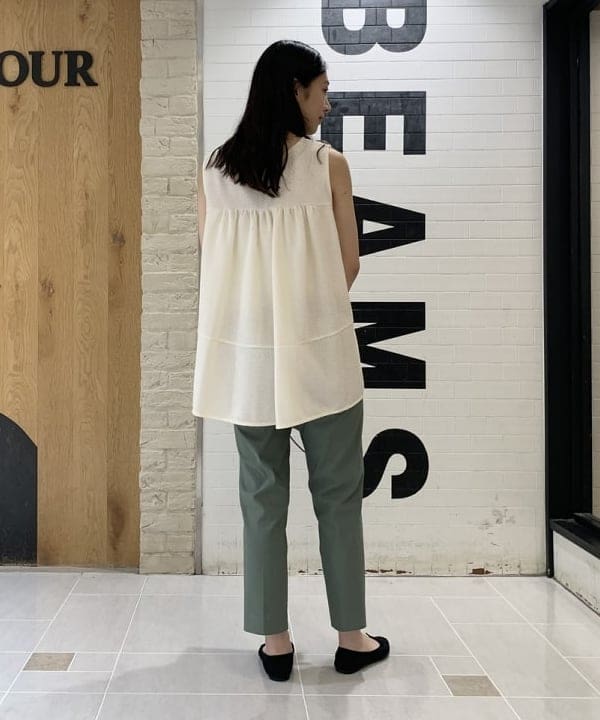 坂本 涼花さんの「BEAMS WOMEN｜GIANNI CHIARINI / ALIFA レザーショルダーバッグ S」を使ったコーディネート