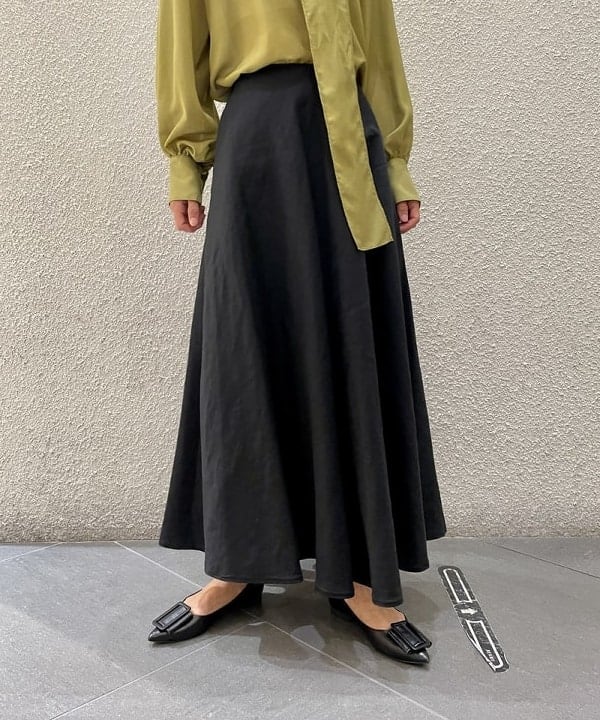 五十峯 さよさんの「BEAMS WOMEN｜Demi-Luxe BEAMS / バックル ポインテッドトゥ パンプス」を使ったコーディネート