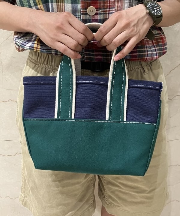 葵さんの「BEAMS WOMEN｜L.L.Bean × BEAMS PLUS ＆ BEAMS BOY / Deep Bottom Deluxe Boat and Tote Mini」を使ったコーディネート