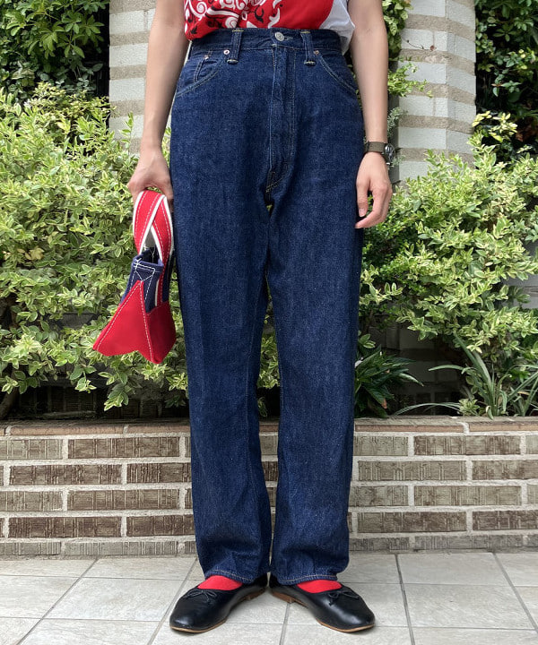 葵さんの「BEAMS WOMEN｜FRUIT OF THE LOOM × BEAMS BOY / 2PACK TEE」を使ったコーディネート