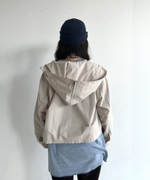 カスタニ モモノさんの「BEAMS WOMEN｜」を使ったコーディネート