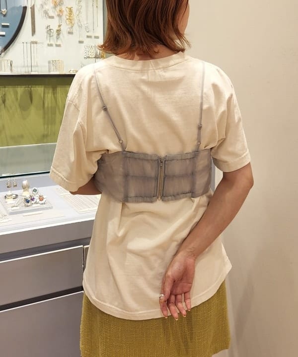 saori KATOさんの「BEAMS WOMEN｜Ray BEAMS / チュール ギャザー ビスチェ」を使ったコーディネート