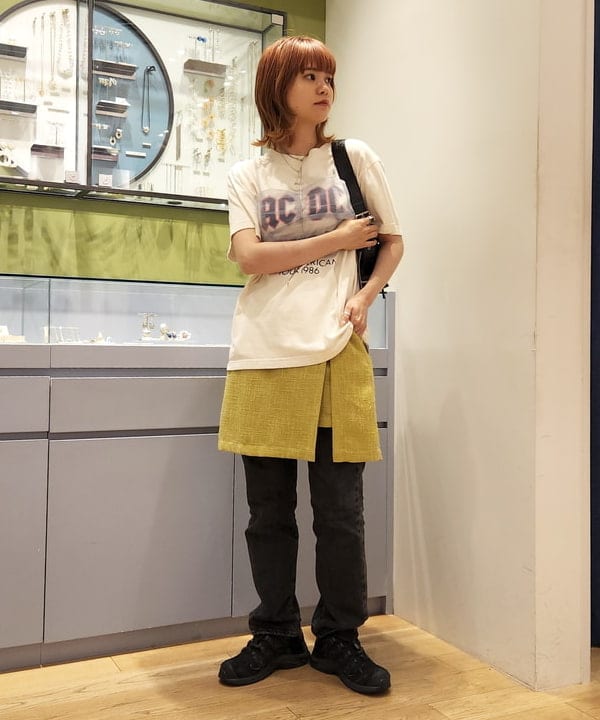 saori KATOさんの「BEAMS WOMEN｜Ray BEAMS / チュール ギャザー ビスチェ」を使ったコーディネート