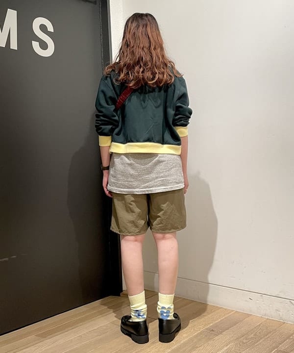 みかみさんの「BEAMS WOMEN｜WAREHOUSE & CO. / 別注 ステンシル13 Tシャツ」を使ったコーディネート