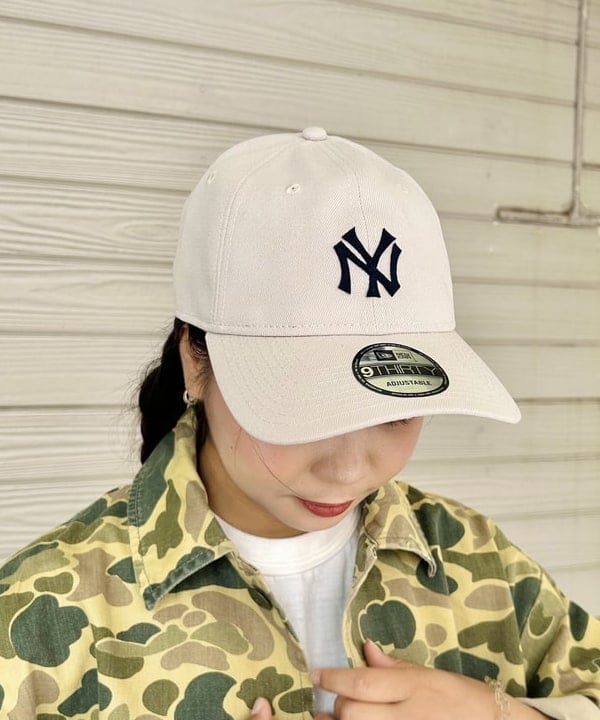 おとむさんの「BEAMS WOMEN｜【別注】WAREHOUSE & CO. / ステンシル13 Tシャツ」を使ったコーディネート