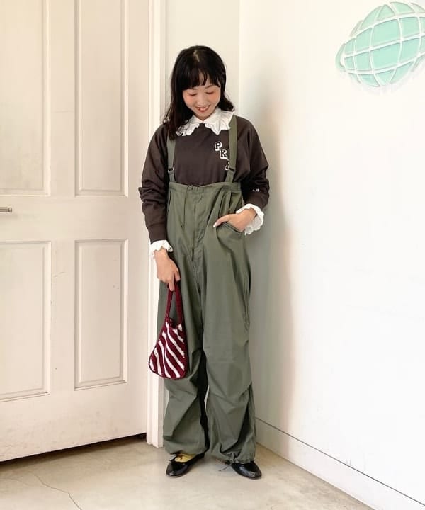 おのすさんの「BEAMS WOMEN｜BEAMS BOY / US ARMY オーバー パンツ」を使ったコーディネート