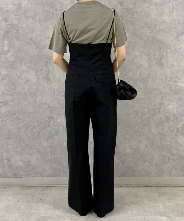 松元 晴佳さんの「BEAMS WOMEN｜PAPYRUS / Candy Wrapper ハンドバッグ スモール」を使ったコーディネート