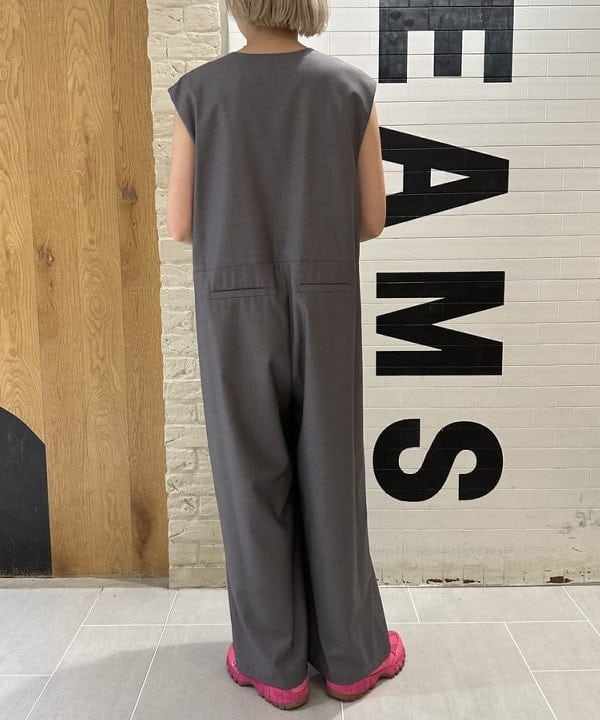 Nagumo Yukiさんの「BEAMS WOMEN｜Ray BEAMS / ライン ストーン バッグ」を使ったコーディネート