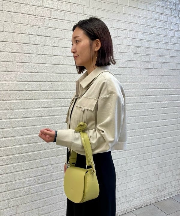 原田 まりんさんの「BEAMS WOMEN｜Ray BEAMS / ペニー ローファー ミュール」を使ったコーディネート