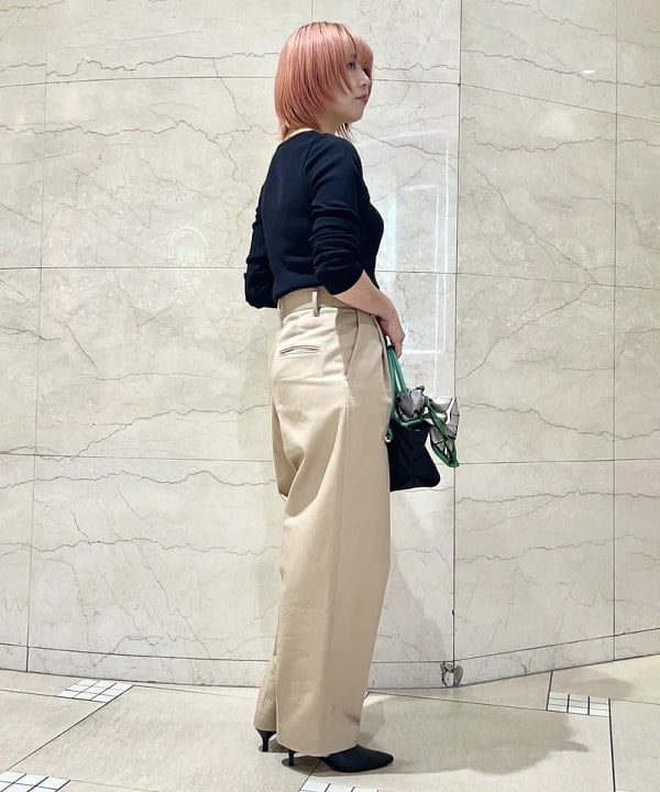 篠崎 香月さんの「BEAMS WOMEN｜」を使ったコーディネート