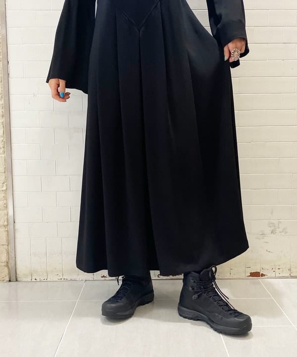 りかちょび/岸本梨佳さんの「BEAMS WOMEN｜Otro Accesorio / フラワー リング」を使ったコーディネート