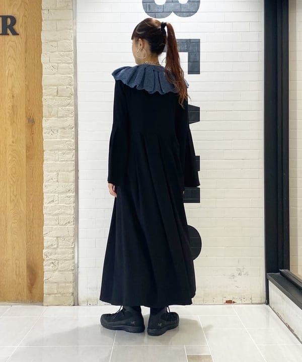 りかちょび/岸本梨佳さんの「BEAMS WOMEN｜Otro Accesorio / フラワー リング」を使ったコーディネート