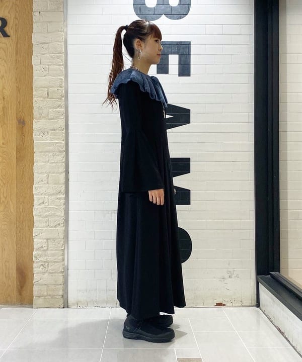 りかちょび/岸本梨佳さんの「BEAMS WOMEN｜Otro Accesorio / フラワー リング」を使ったコーディネート