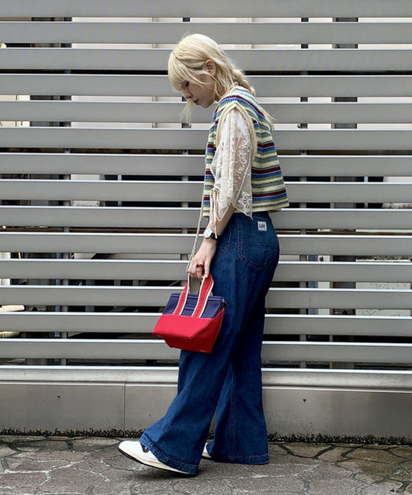 ナツハさんの「BEAMS WOMEN｜L.L.Bean × BEAMS PLUS ＆ BEAMS BOY / Deep Bottom Deluxe Boat and Tote Mini」を使ったコーディネート