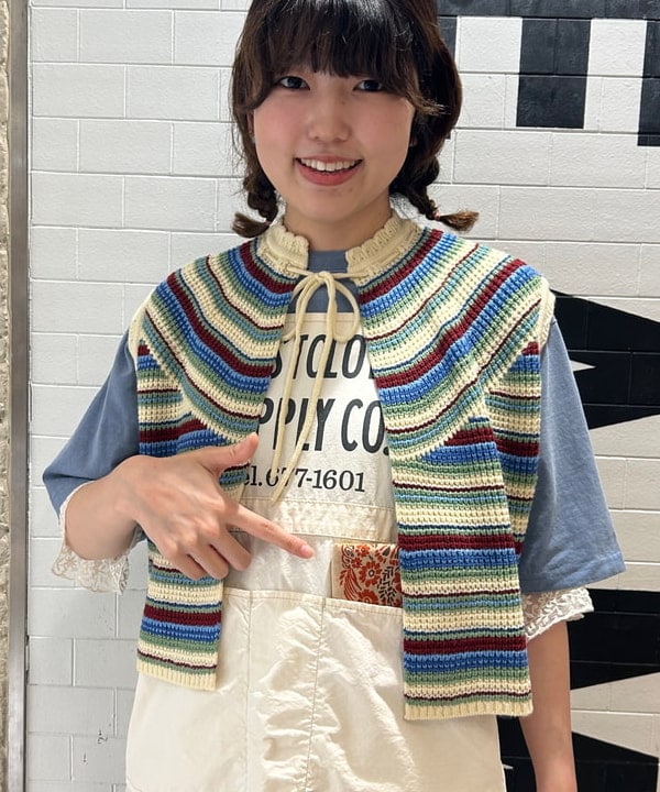 小原 もこさんの「BEAMS WOMEN｜ラップ プリーツ スカート」を使ったコーディネート