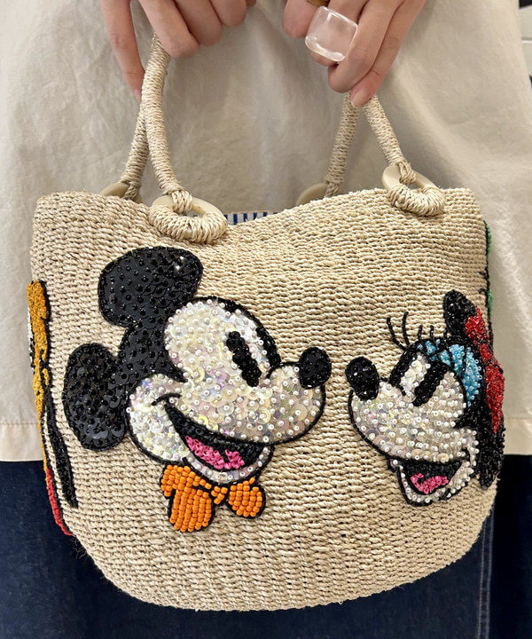 小原 もこさんの「BEAMS WOMEN｜ラップ プリーツ スカート」を使ったコーディネート