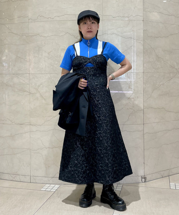 あさまつ はづきさんの「BEAMS WOMEN｜Ray BEAMS /  フクレ ジャカード キャミ ワンピース 23AW」を使ったコーディネート