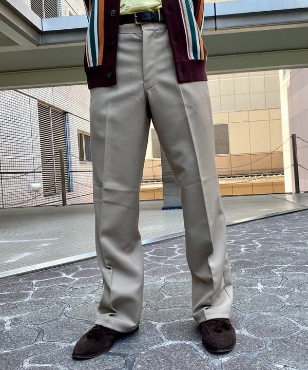 翔さんの「BEAMS WOMEN｜VAPORIZE / Twill Straight Slacks」を使ったコーディネート