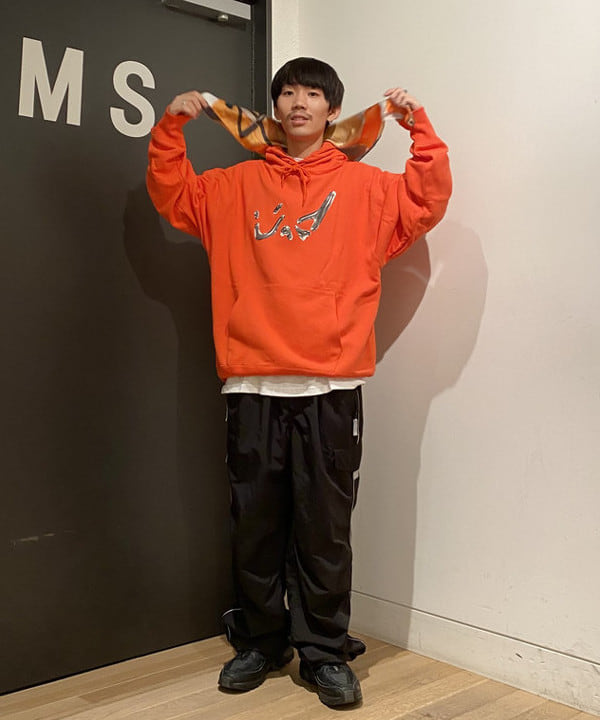 井上 隆司さんの「BEAMS WOMEN｜BEAMS / パイピング スノー パンツ」を使ったコーディネート