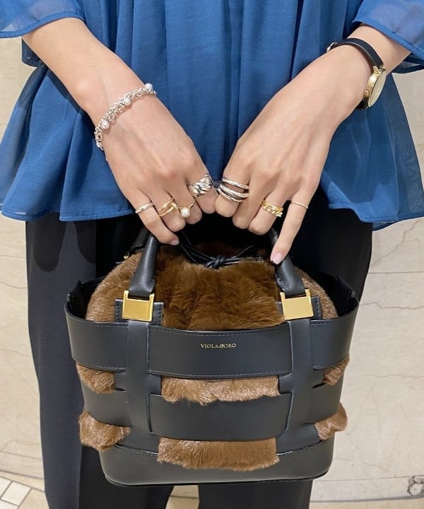 SANOさんの「BEAMS WOMEN｜PHILIPPE AUDIBERT / ALBA ネックレス シルバー」を使ったコーディネート