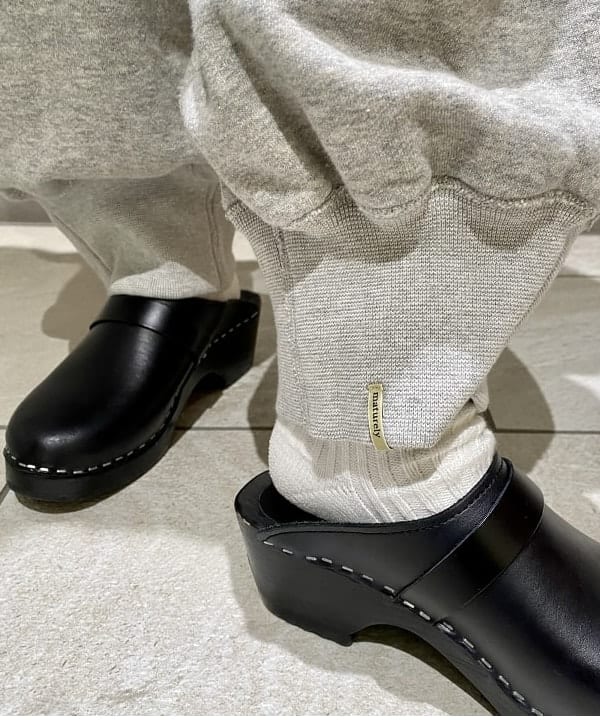 吉野 多恵さんの「BEAMS WOMEN｜ARROW NOVELTY / コンチョ ベルト 22FW」を使ったコーディネート