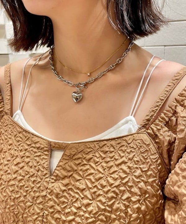 原田 まりんさんの「BEAMS WOMEN｜マリンチェーン マンテル ハート ネックレス」を使ったコーディネート