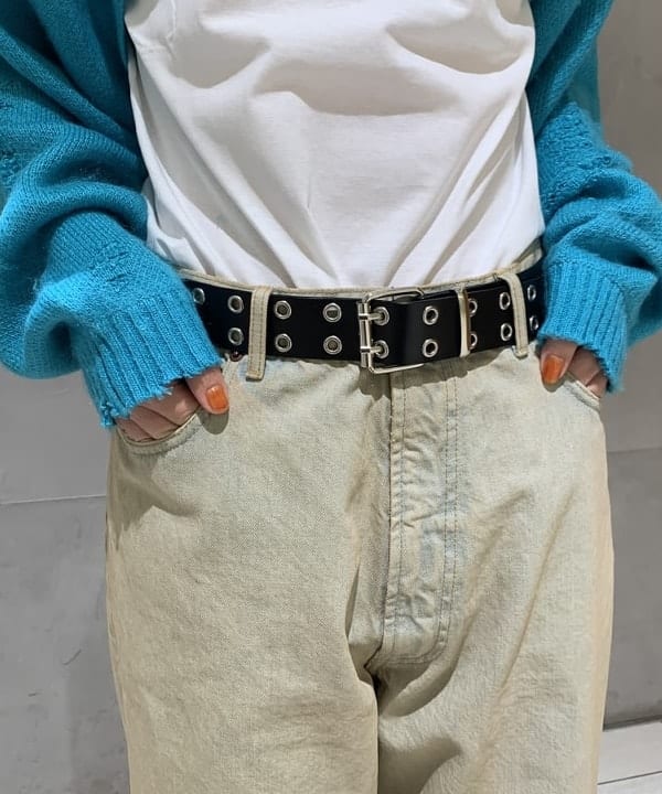 前田 優衣さんの「BEAMS WOMEN｜BEAMS / ワイドフィット デニムパンツ」を使ったコーディネート