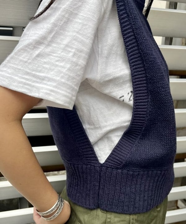 ミナミマリコさんの「BEAMS WOMEN｜【別注】BUZZ RICKSON'S / ポプリン アーミーパンツ」を使ったコーディネート