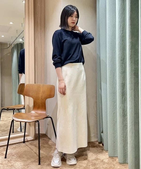 山田 千遥さんの「BEAMS WOMEN｜シンプル タイト ニットスカート .M.」を使ったコーディネート