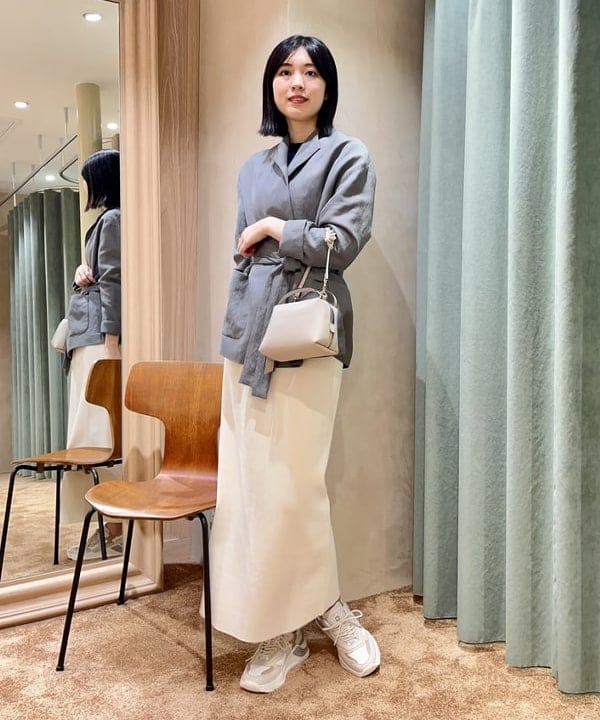 山田 千遥さんの「BEAMS WOMEN｜シンプル タイト ニットスカート .M.」を使ったコーディネート