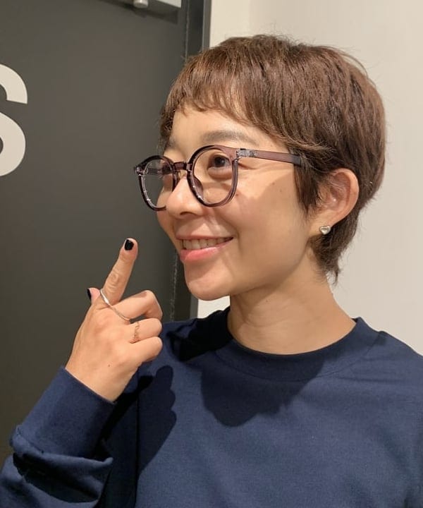 矢野(青木)優香さんの「BEAMS WOMEN｜BEAMS BOY / ワイド チノパンツ」を使ったコーディネート
