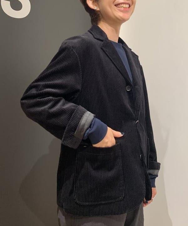 矢野(青木)優香さんの「BEAMS WOMEN｜BEAMS BOY / ワイド チノパンツ」を使ったコーディネート
