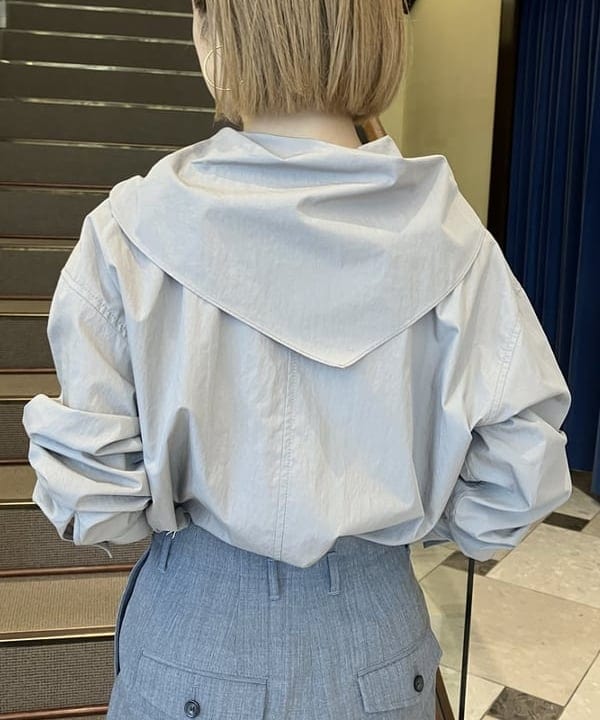 蒲原 捺美さんの「BEAMS WOMEN｜Demi-Luxe BEAMS / スカーフタイ ブラウス」を使ったコーディネート