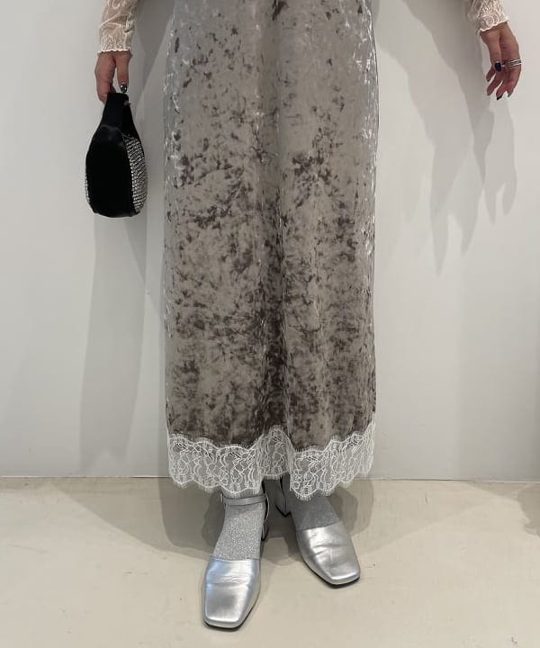 松本 佳菜子さんの「BEAMS WOMEN｜Ray BEAMS / アンクルストラップ パンプス」を使ったコーディネート