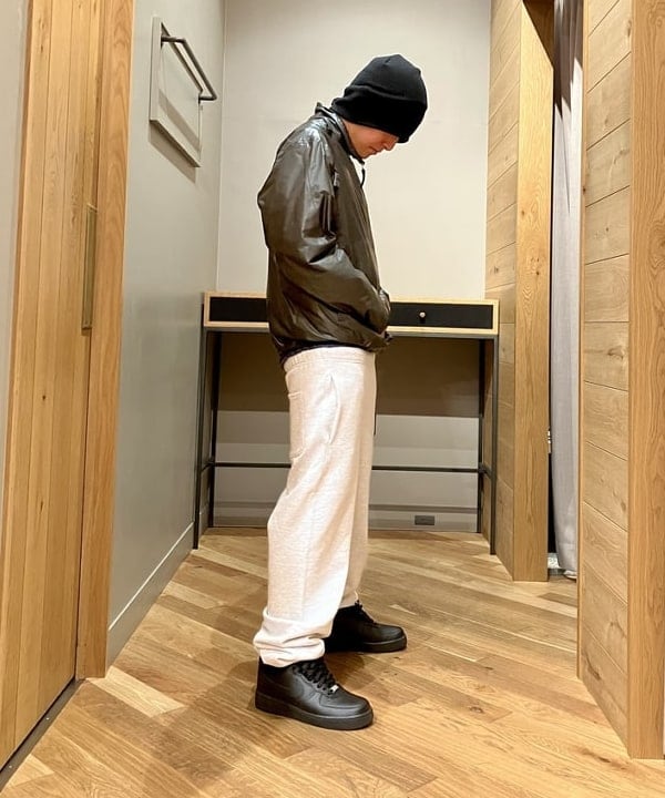 森末　瑞騎さんの「BEAMS WOMEN｜Bロゴ スウェットパンツ」を使ったコーディネート