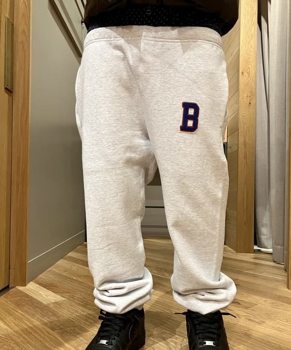 森末　瑞騎さんの「BEAMS WOMEN｜Bロゴ スウェットパンツ」を使ったコーディネート