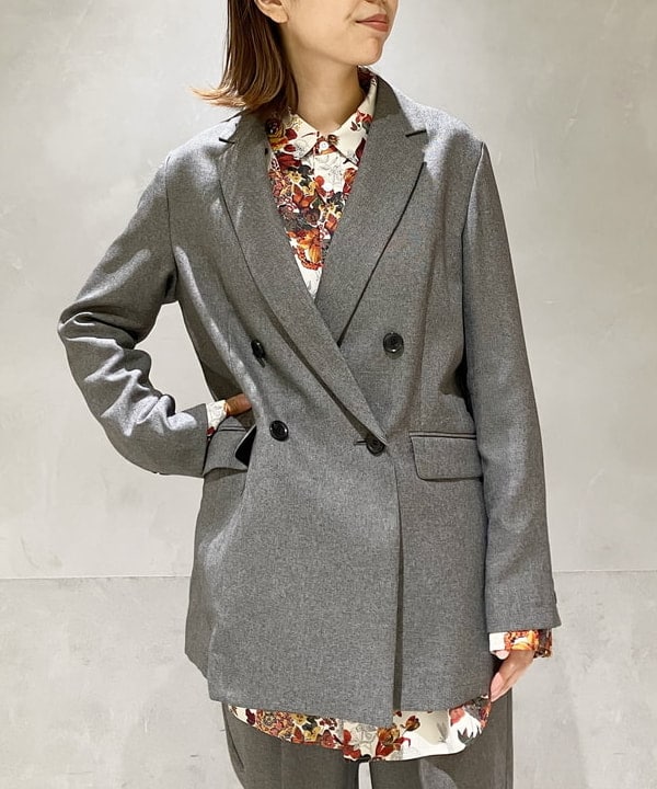 内山 美咲さんの「BEAMS WOMEN｜」を使ったコーディネート